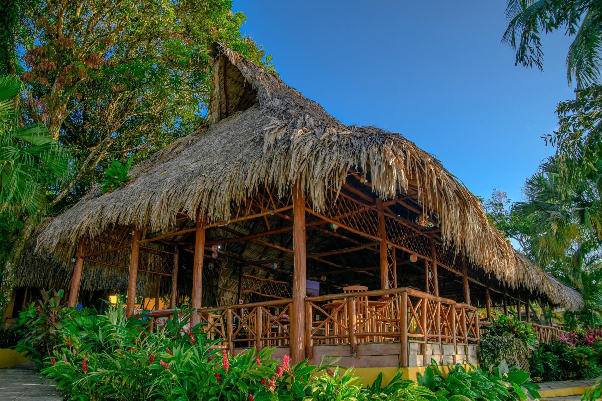 ריו דולצ'ה Banana Palms Hotel מראה חיצוני תמונה