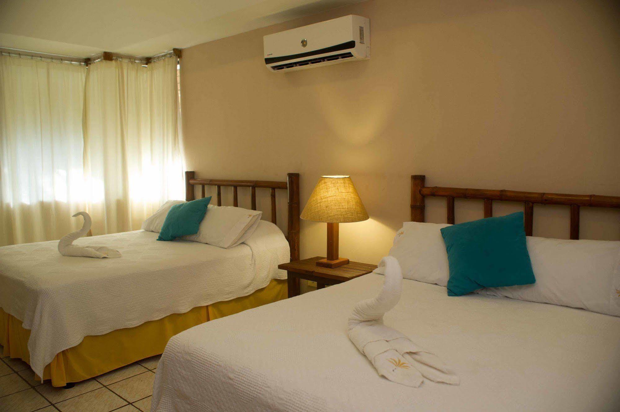 ריו דולצ'ה Banana Palms Hotel מראה חיצוני תמונה